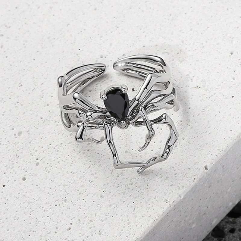 PUNK UNIQUE SPIDER RINGS
