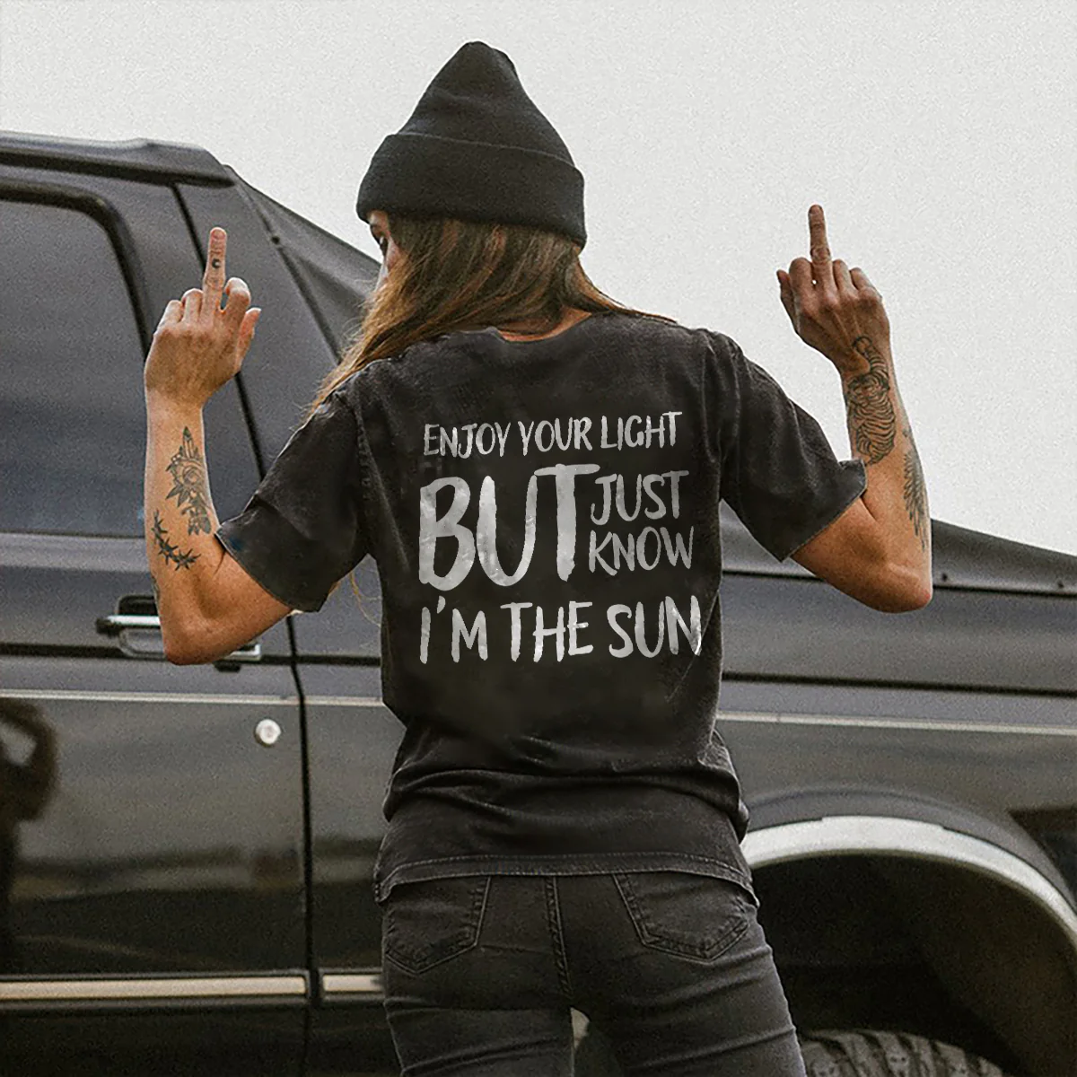 ENJOY YOUR LIGHT BUT JUST KNOW I'M THE SUN PRINTED T-SHIRT