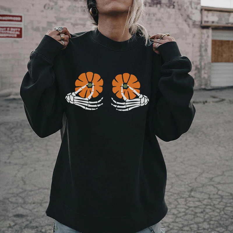 PUMPKIN AND SKULL PRINTED WOMEN'S SWEATSHIRT