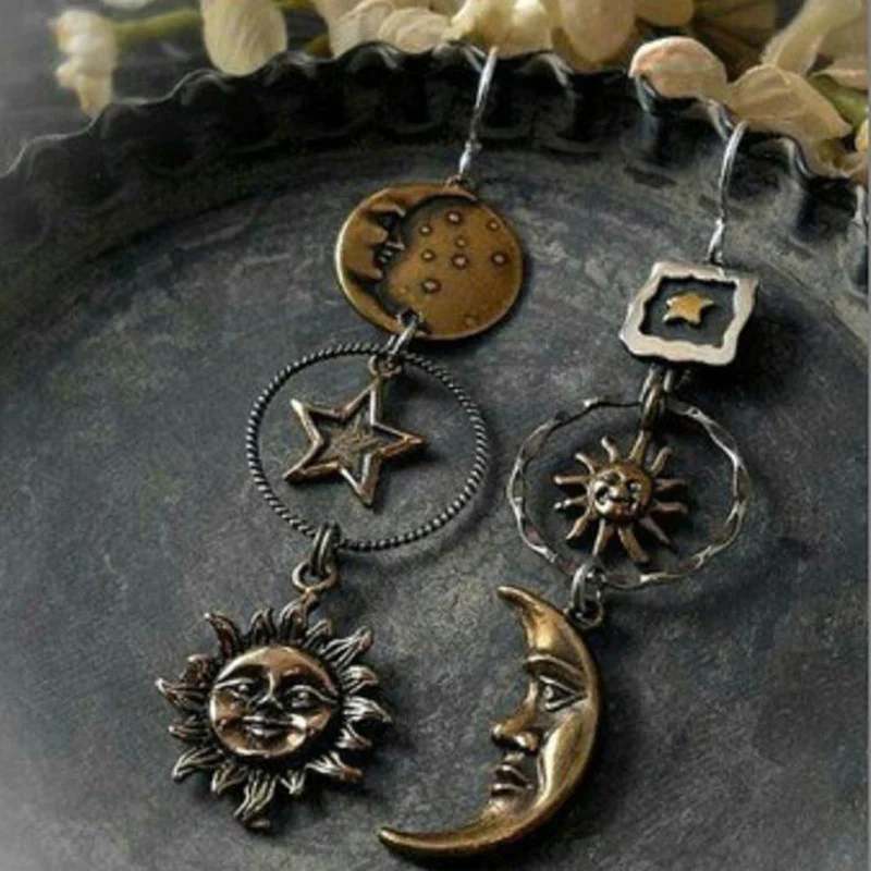 VINTAGE SUN MOON STAR EARRINGS